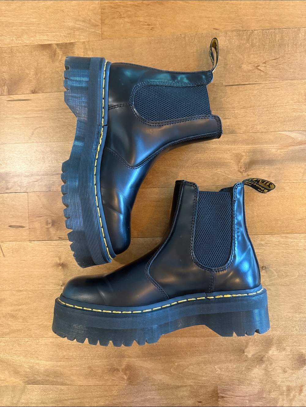 Dr. Martens Black Chelsea Boots with Yellow Stitching and Pull Tabs, 39 EU or 7M - Picture 4 of 4